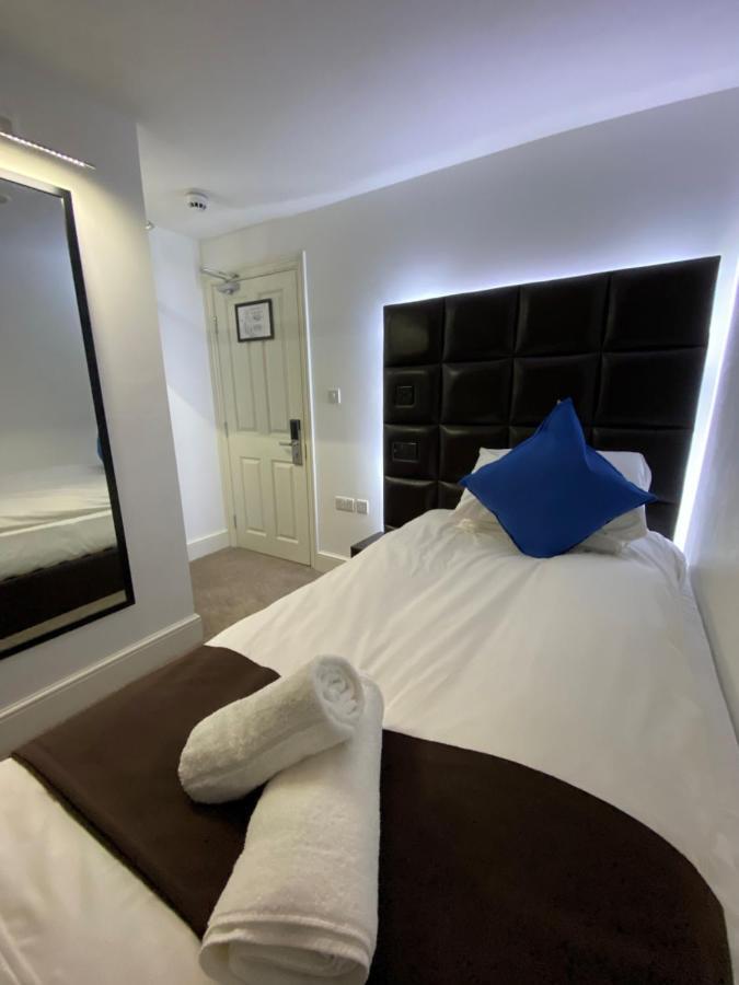 The Charles Hotel Chatham  Eksteriør billede